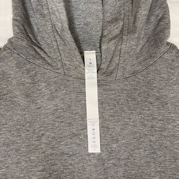Lululemon Hoodie with Pockets - Picture 3 of 4